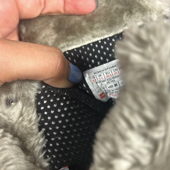 The North Face Clima-Dry Insulated Hiking Boots Sz 8.5 women snow boots - Picture 5 of 6